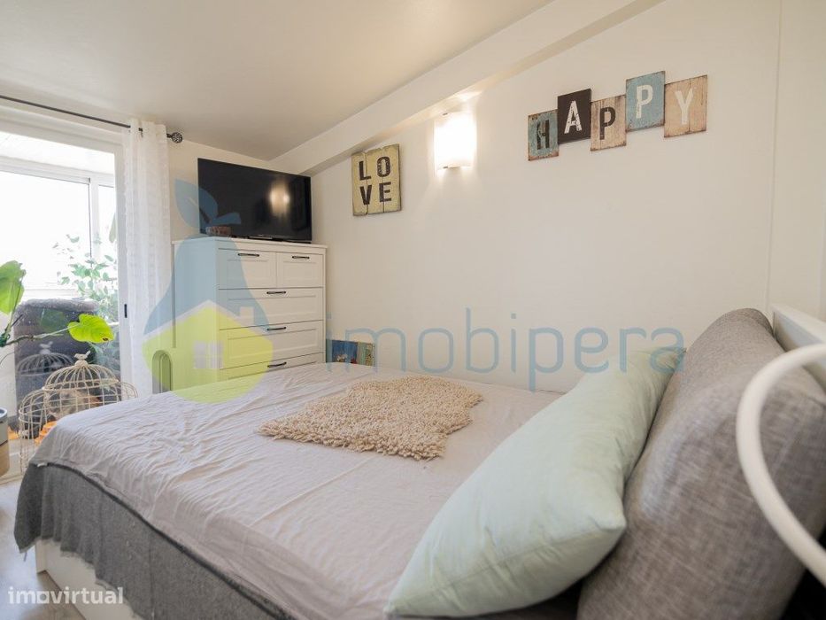Não Perca Esta Grande Oportunidade! Apartamento Totalmente Remodela...