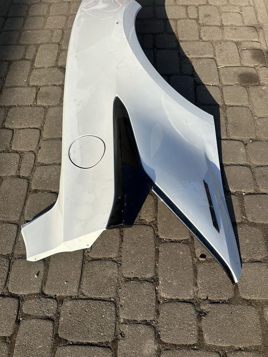 Chevrolet Corvette C8 Z06/Eray blotnik lewy tyl tylny