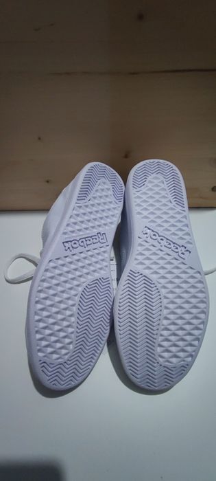 Ténis Reebok brancos n°38 novos