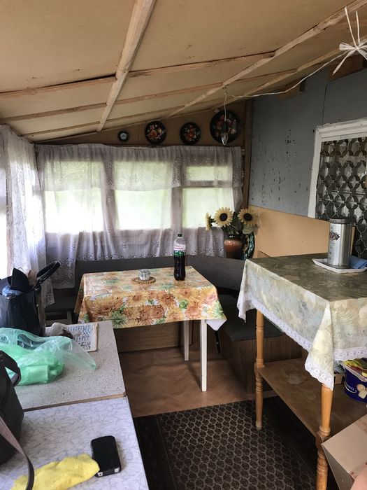 Дачна ділянка з будинком (18 соток, можливий продаж окремо 2 ділянок)