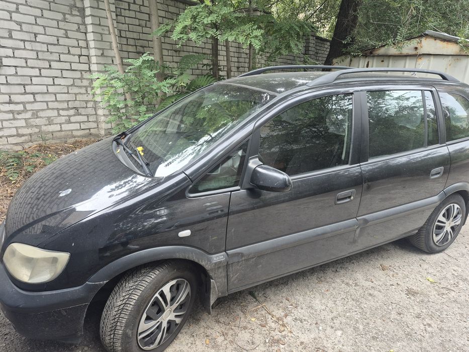 Продам Опель запфира а