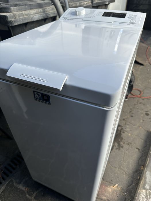 Pralka 40 cm sprawna, dowoz