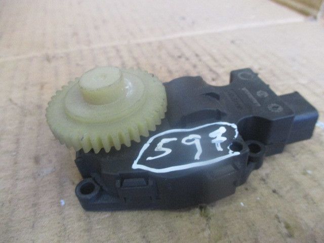 Motor da comporta da sofagem AUDI A5 Sportback (8TA)