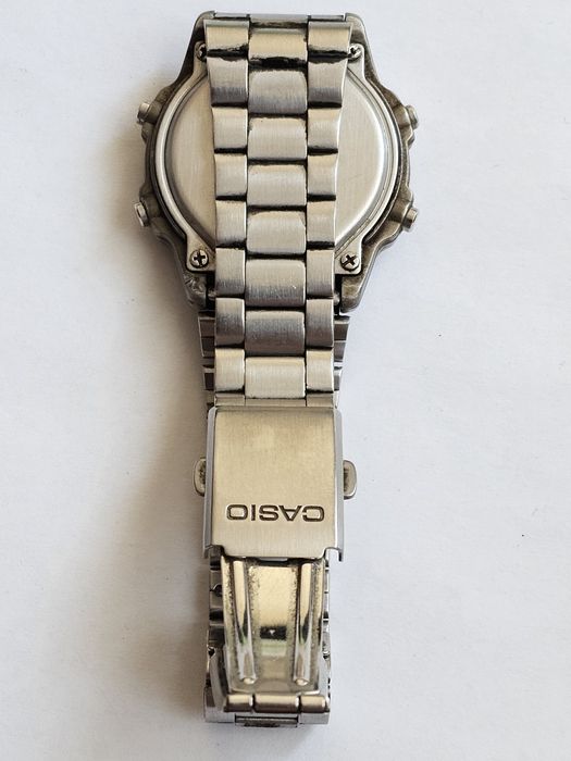 Часы Casio W-94H