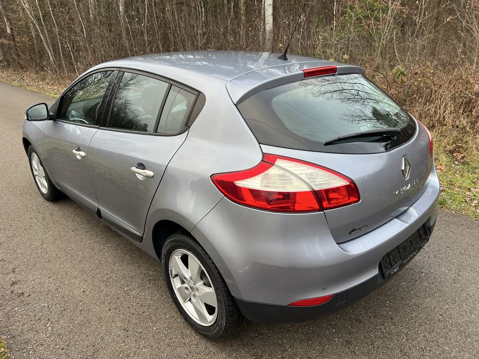 Renault Megane 1.6 benzyna 84000km z DE