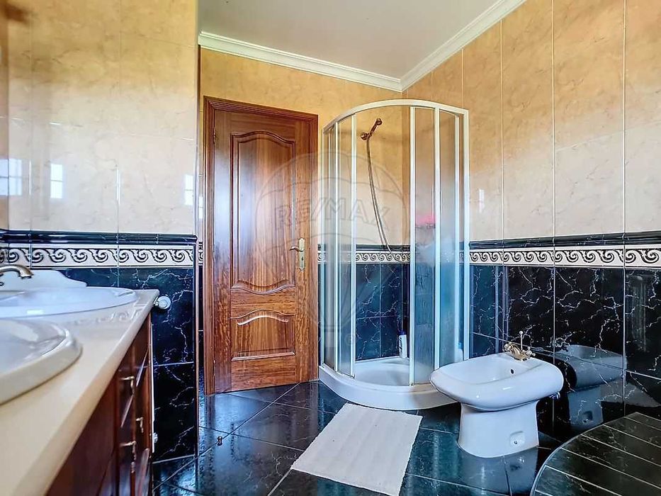 Moradia T4 Albergaria - Carregal do Sal