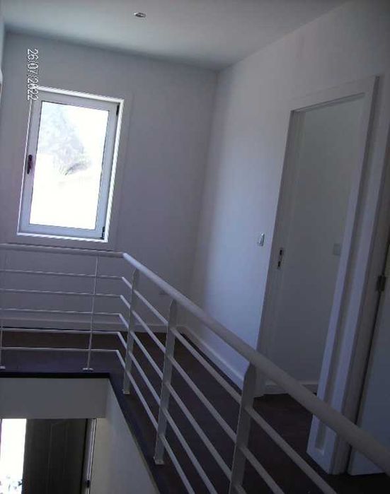 Para arrendar T3, moradia com espaço exterior privado