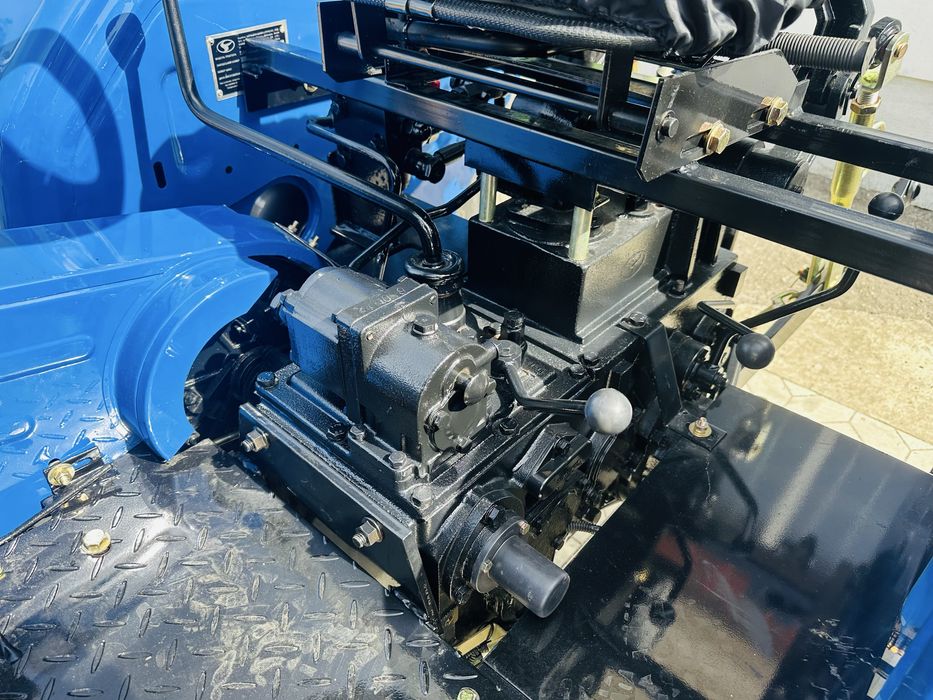 Мінітрактор SHIFENG 240BFLU