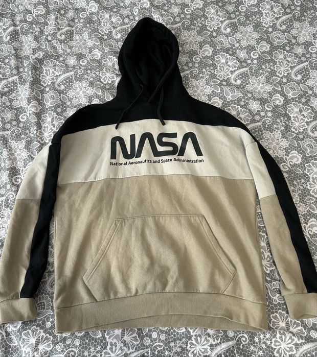 Bluza z nadrukiem NASA
