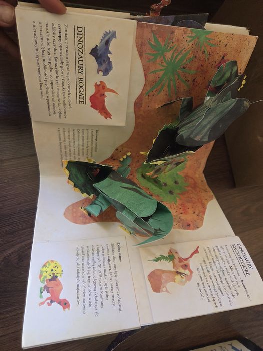 Książka encyklopedia prehistorii dinozaury Robert Sabuda & Mattehaw