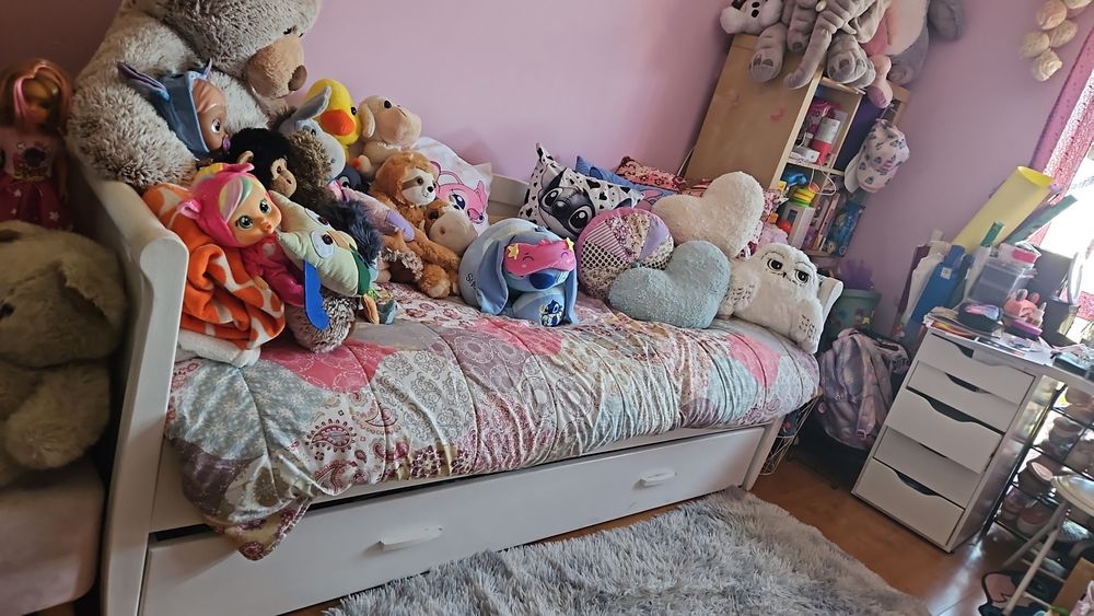 Cama solteiro branca