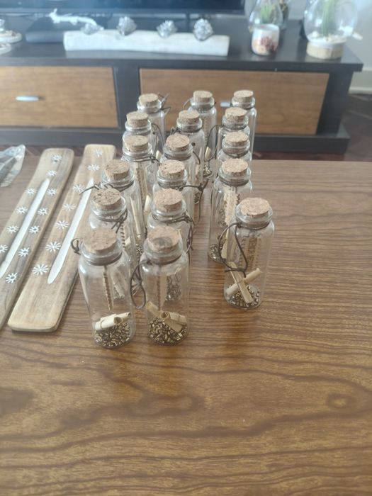 Vendo queimadores de velas e incensos