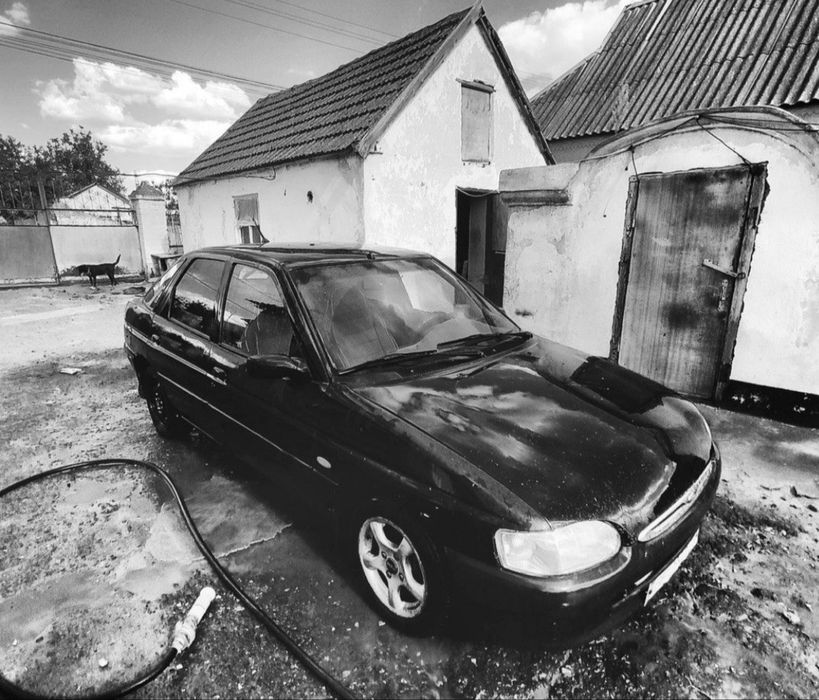 Продається  ford