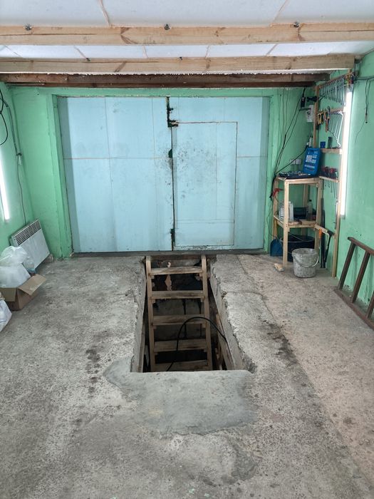 Продам гараж.