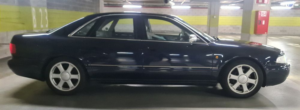 Audi A8 S8 4200 V8