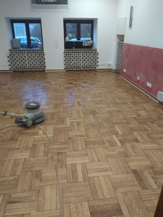 Cyklinowanie parkietów oraz desek