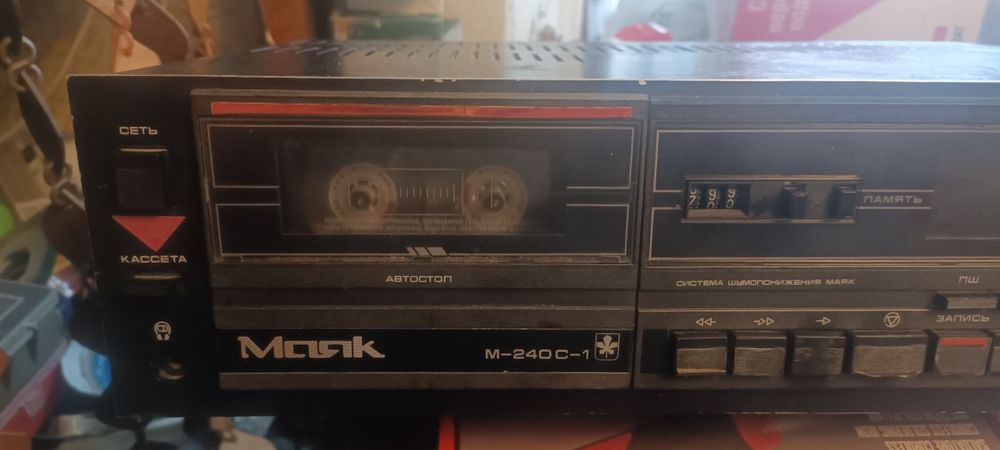 Стерео магнитофон Маяк 240-С1