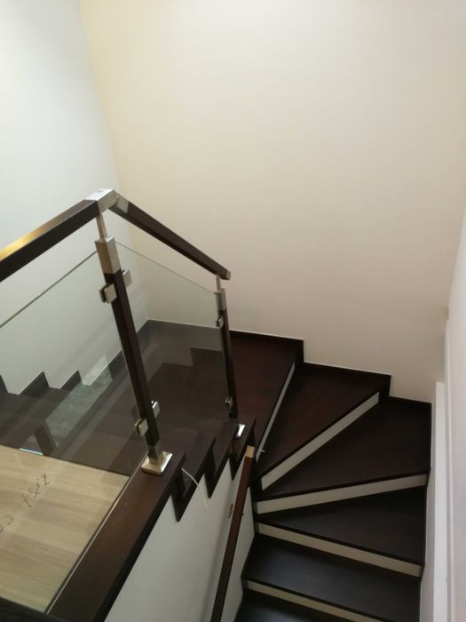 Schody dębowe loft konstrukcja stalowa