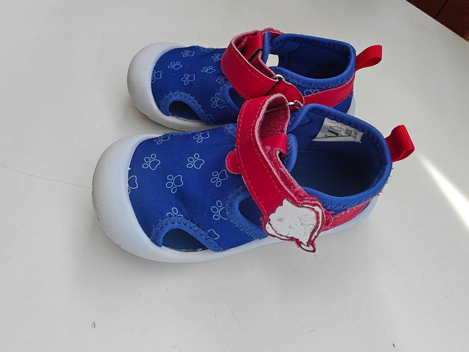Buty rozmiar 23 dla chłopca