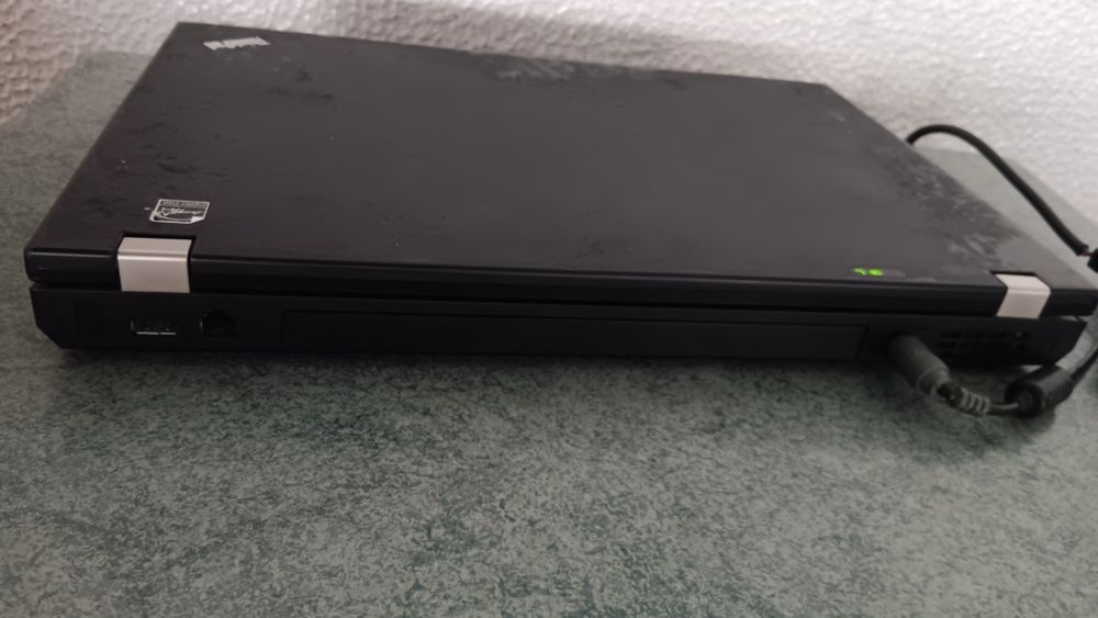 Lenovo ThinkPad W510 | Intel Core i7 | SSD 256 GB | Windows 10 | 6 GB RAM