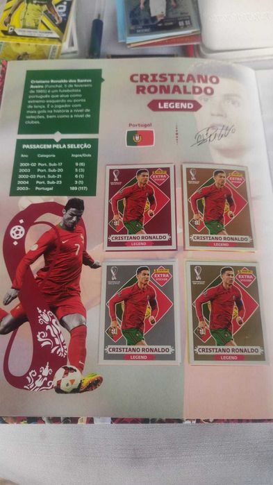 Caderneta Especial com todos os Cromos Legends mundial 2022 catar