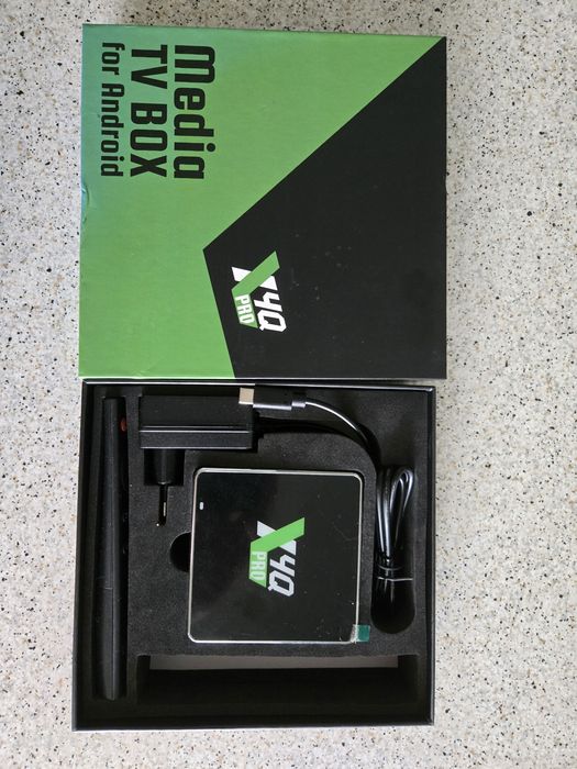 UGOOS X4Q Pro 4GB/32GB – потужна Android TV приставка