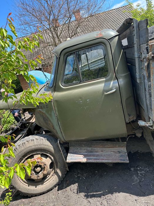 ГАЗ-52  газон   .