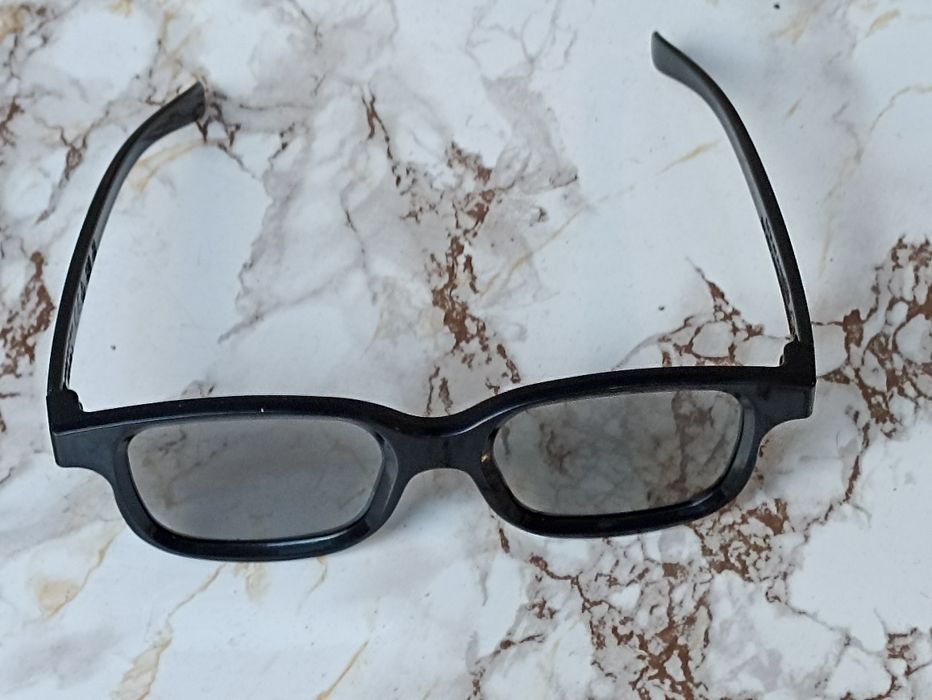 Okulary Reald D3 do oglądania obrazu w trójwymiarze