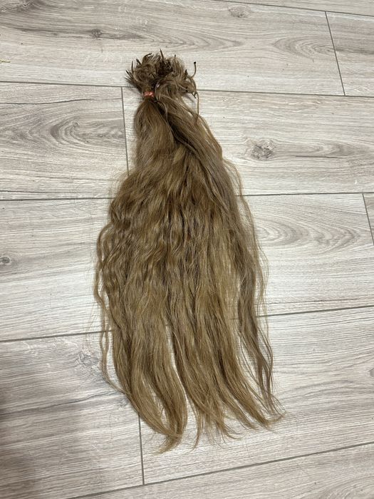Продам волосся 60см 127гр