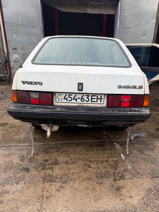 Продам Volvo 345