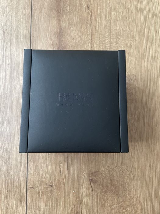 Оригінальний  чоловічий годинникHugo Boss