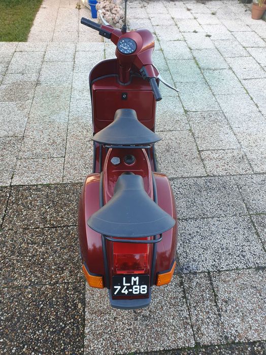 Vespa  PX 125 E reparada