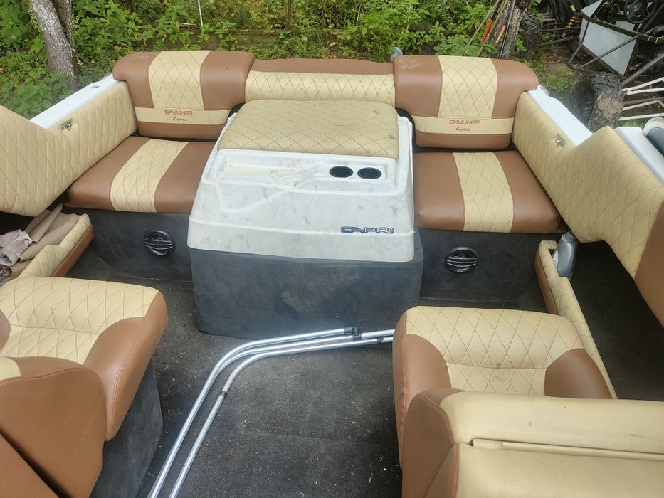 Bayliner Capri 1952