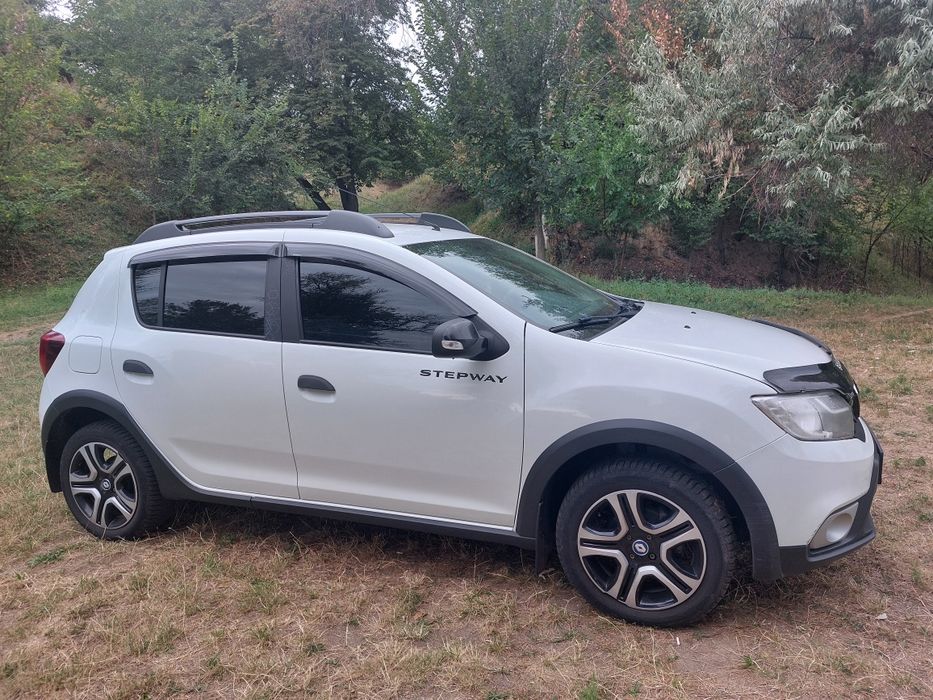 Авто Renault Sandero