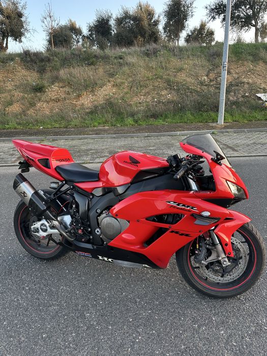 Honda CBR1000RR Fireblade (SC57)