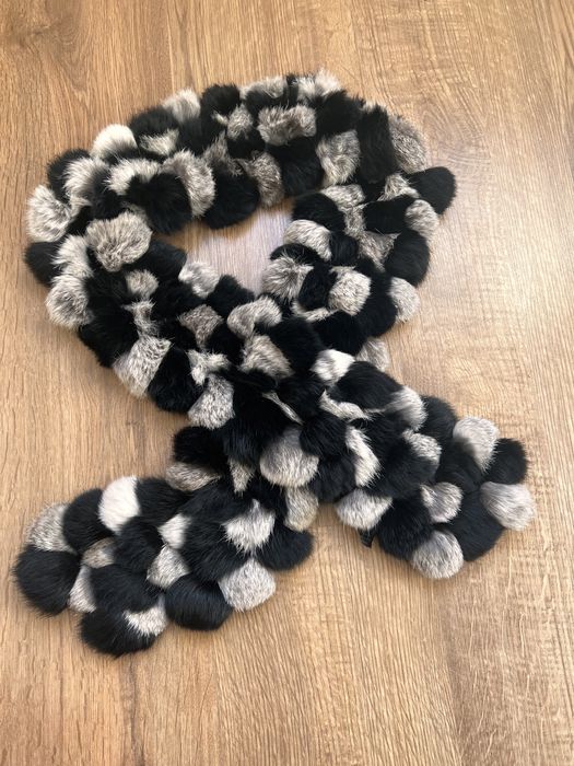 Ochnik szal konim z futerka naturalnego