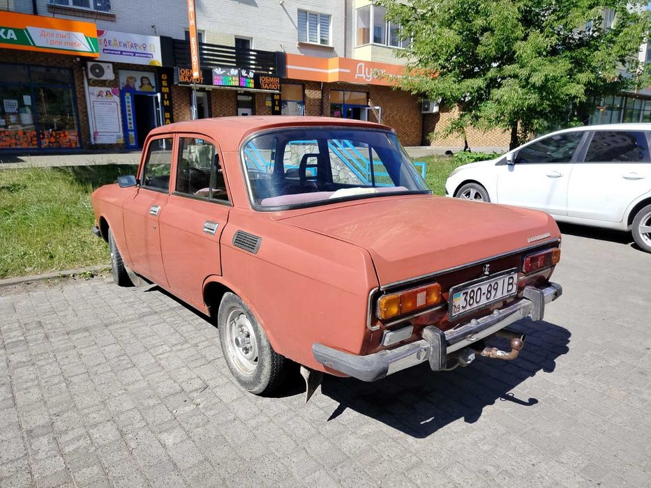 Продам Москвич 2140