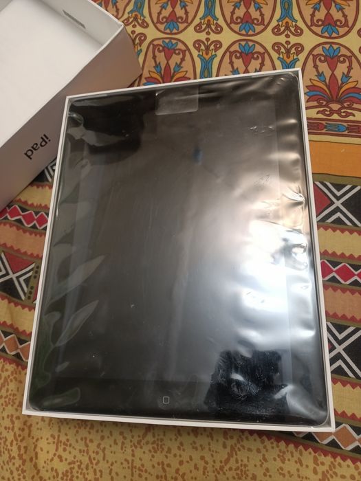 Планшет Apple New iPad (iPad 3) Wi-Fi + GSM модуль 64GB