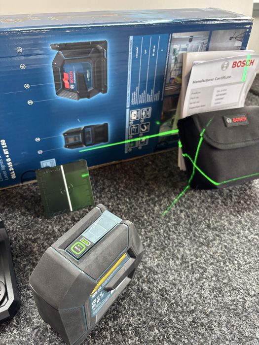 Laser krzyżowy Bosch  GLL 20-22 G BOSCH