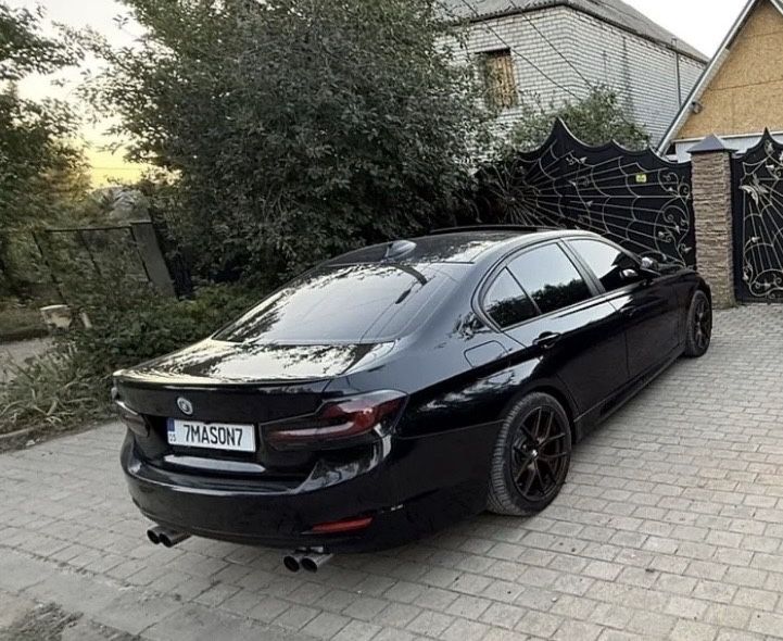 BMW F30 328i 300+ k.c