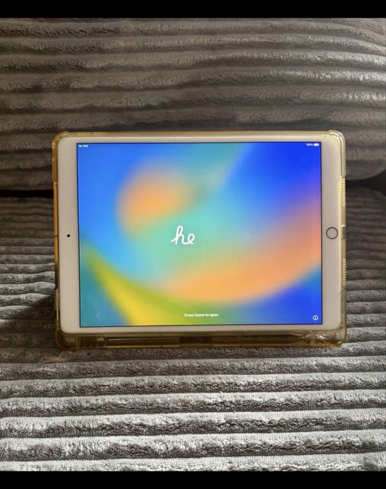 IPAD PRO 2 10’.5 64gb wifi + cartão SIM 4g