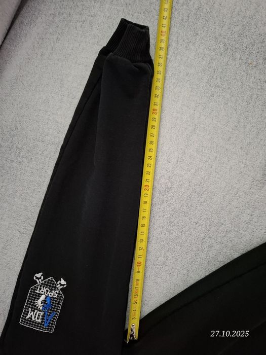 Komplet sportowy 104-110 dla chłopca