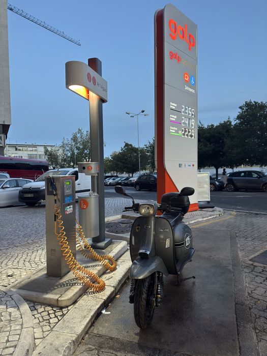 Scomadi TL 125 - Estilo Classico excelente estado 14.000kms