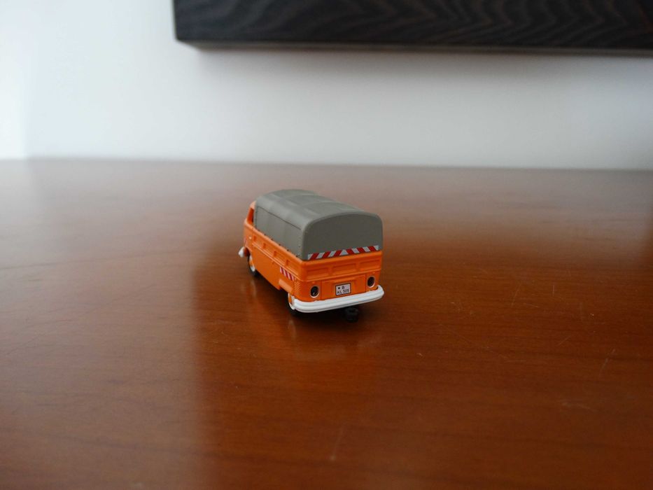 Carro telecomandado escala 1:87 HO