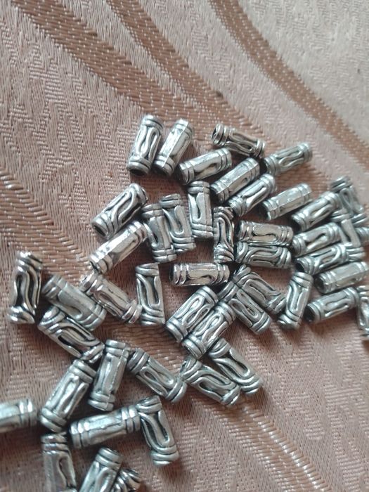 Тибетские посеребряные бусинки трубки