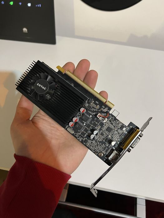 Karta graficzna GeForce 1030 2gb