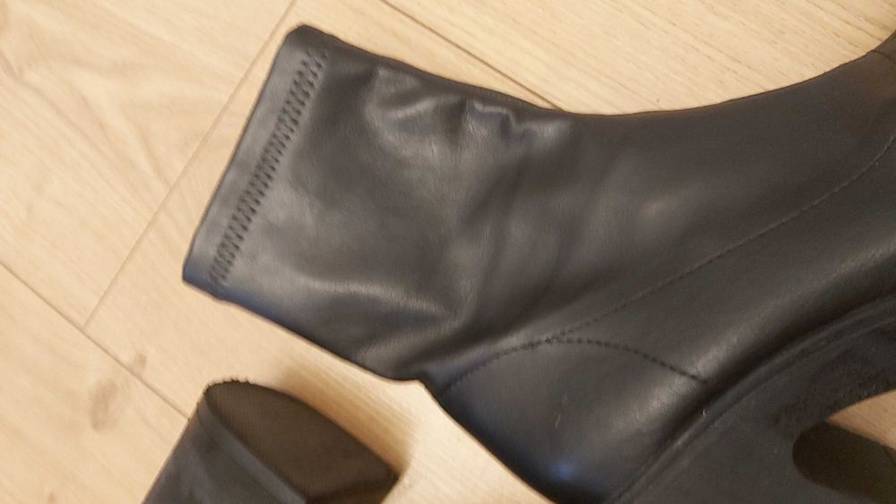 Botki 37 czarne za kostke