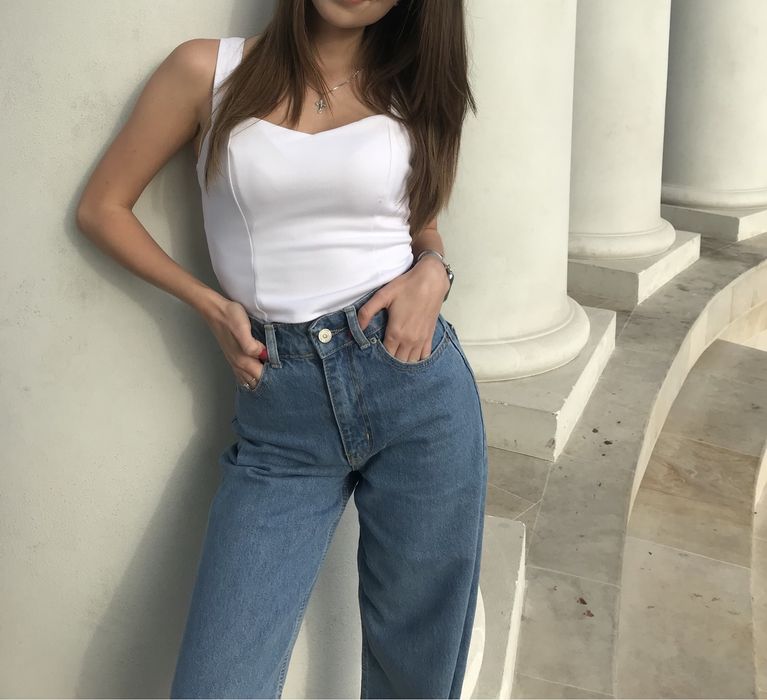 Джинси stradivarius