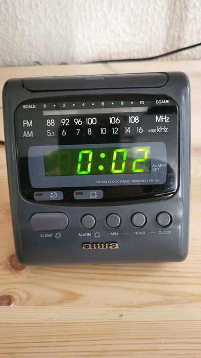 Radio Despertador AIWA