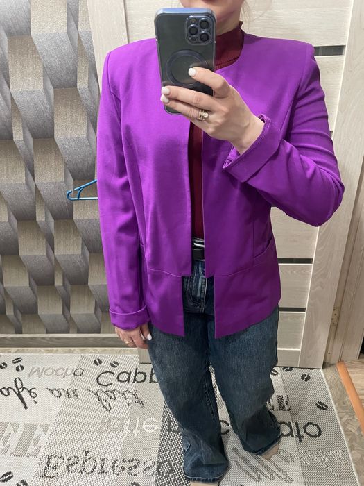 Гарний піджак жіночий